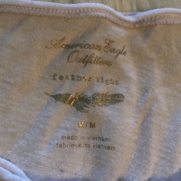 White 3/4 Sleeve American Eagle Top - Picture 3 of 3